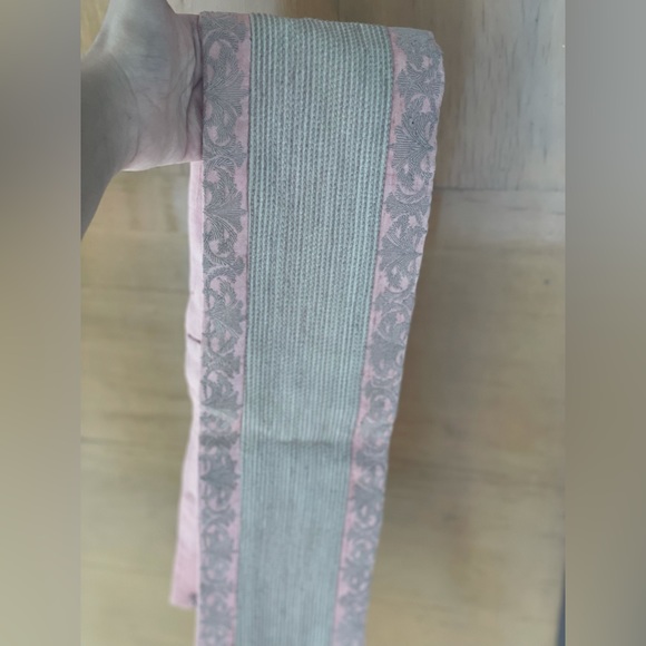 Shantanu and Nikhil Wedding Sherwani - Picture 3 of 6